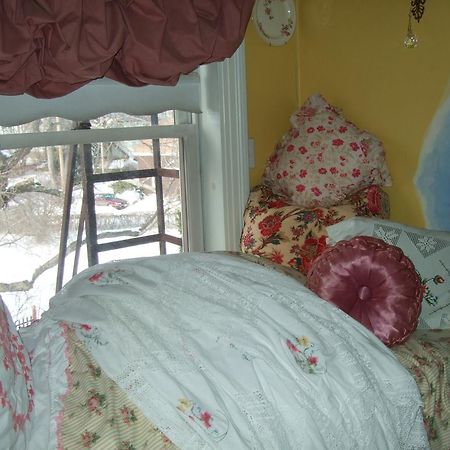 Enchanted Nights Bed & Bath Kittery Pokoj fotografie