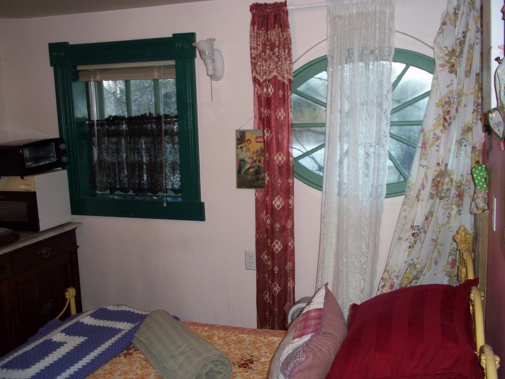 Enchanted Nights Bed & Bath Kittery Pokoj fotografie