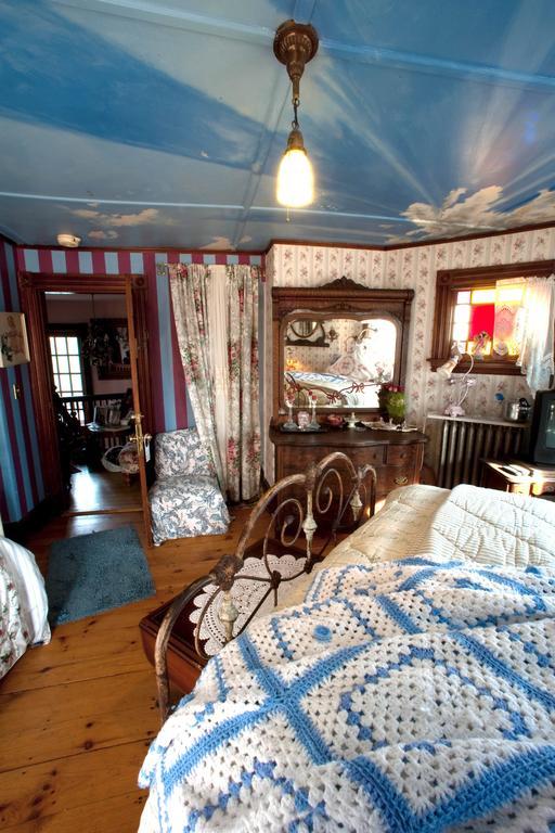 Enchanted Nights Bed & Bath Kittery Pokoj fotografie