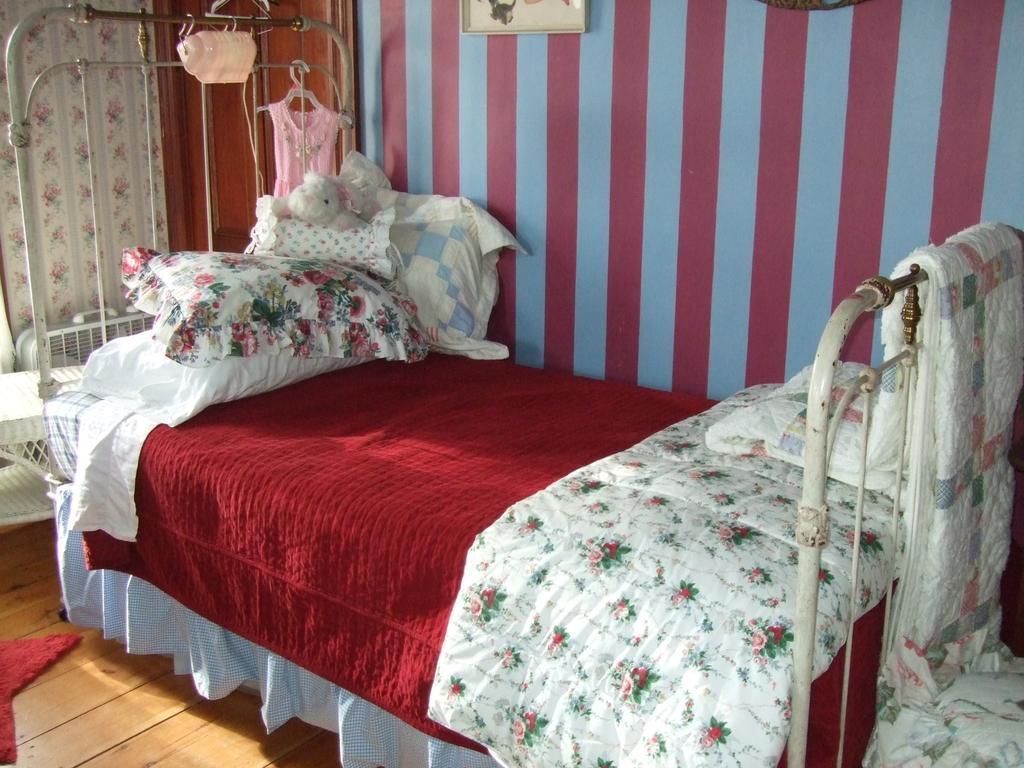 Enchanted Nights Bed & Bath Kittery Pokoj fotografie